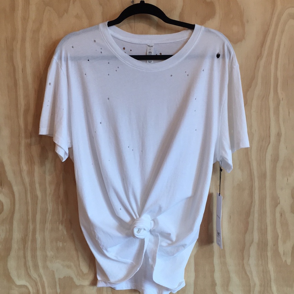 Alo short sleeve distressed tee brand new